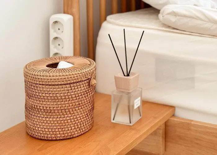 Villa 3-min Walk From Achasan Station, 2-bedroom Bali Mood With Hinoki Aroma Seúl