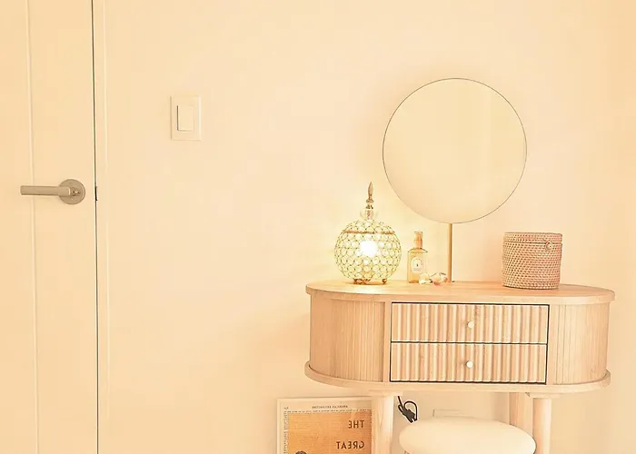 3-min Walk From Achasan Station, 2-bedroom Bali Mood With Hinoki Aroma *